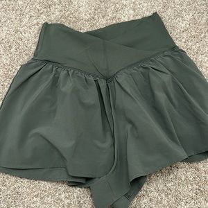 Aerie real me crossover shorts
